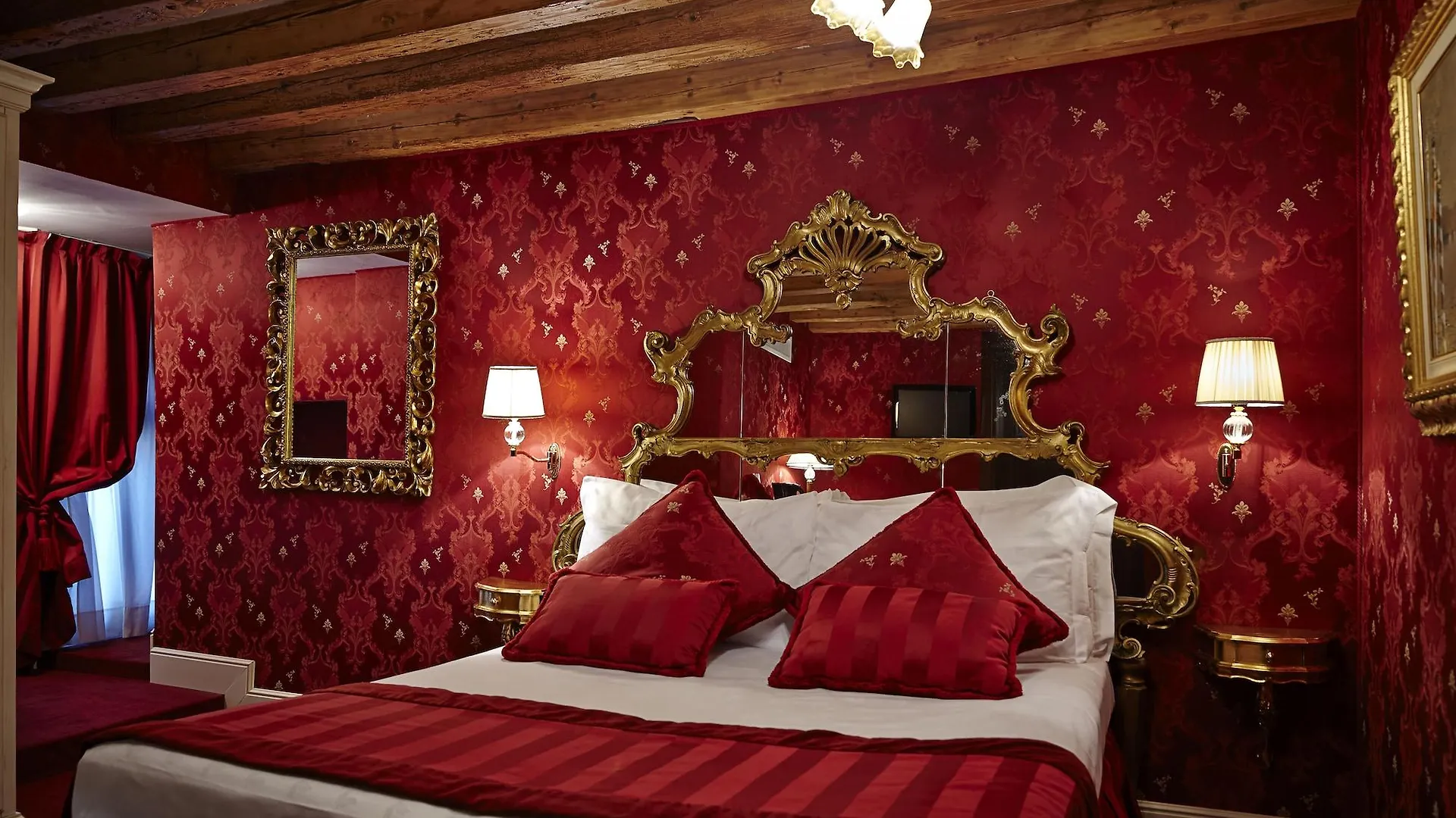 Hotel Palazzo Paruta Venezia 4*,