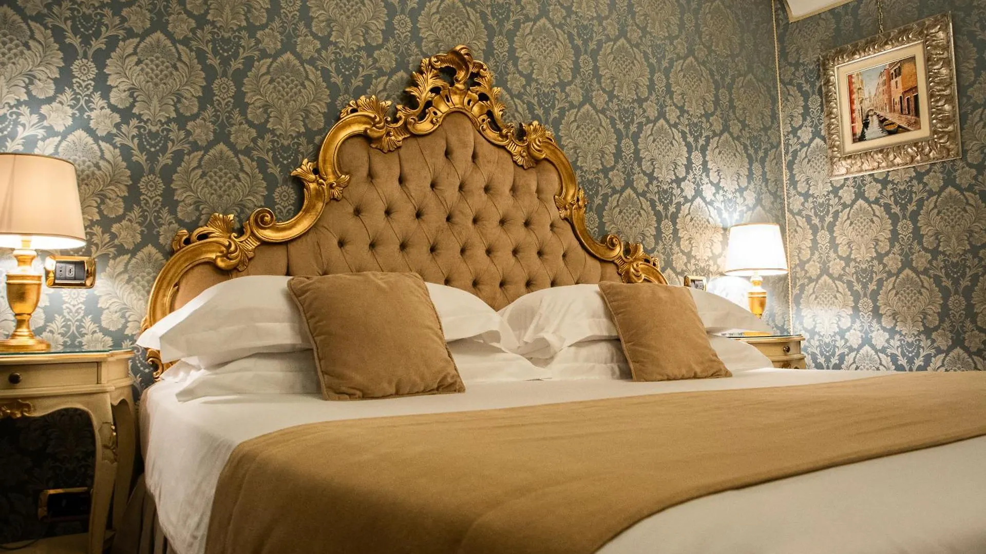 Palazzo Paruta & Wellness Suites Venice Hotel