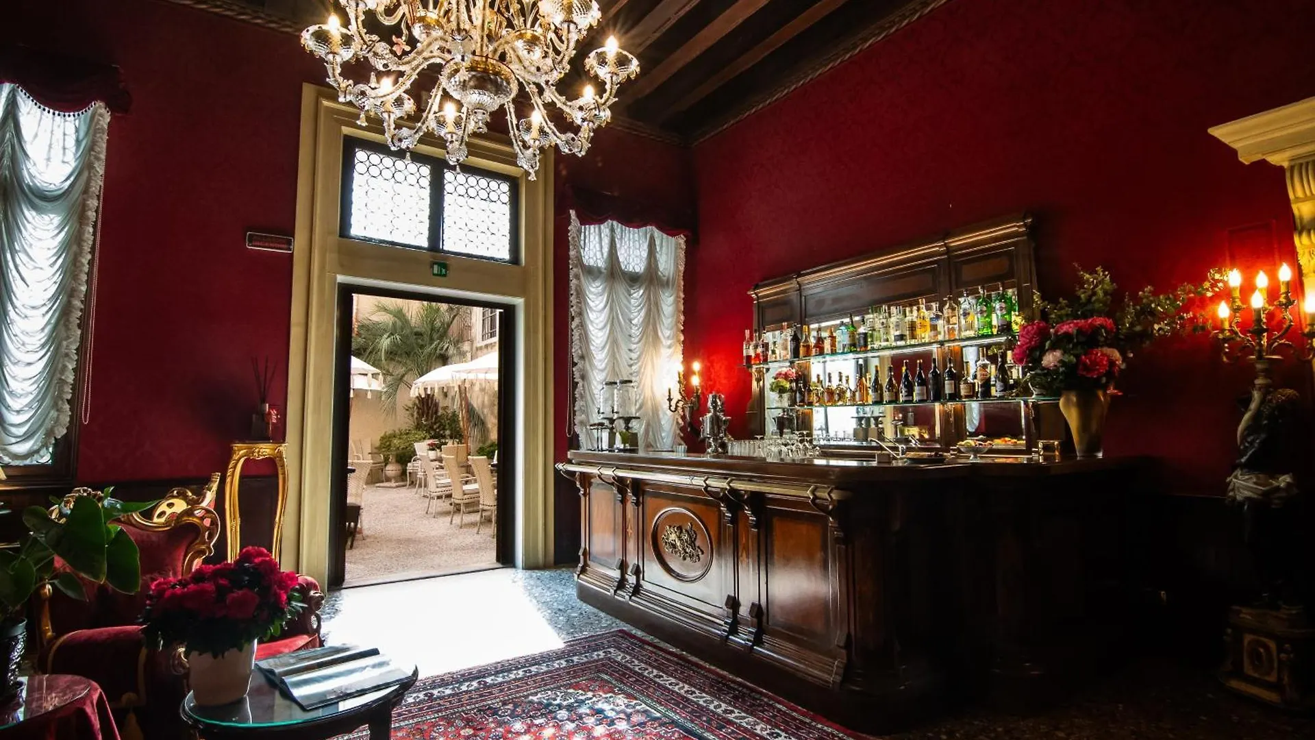 Palazzo Paruta & Wellness Suites Venise 4*,