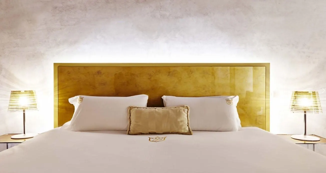 Palazzo Paruta & Wellness Suites Venice 4*,