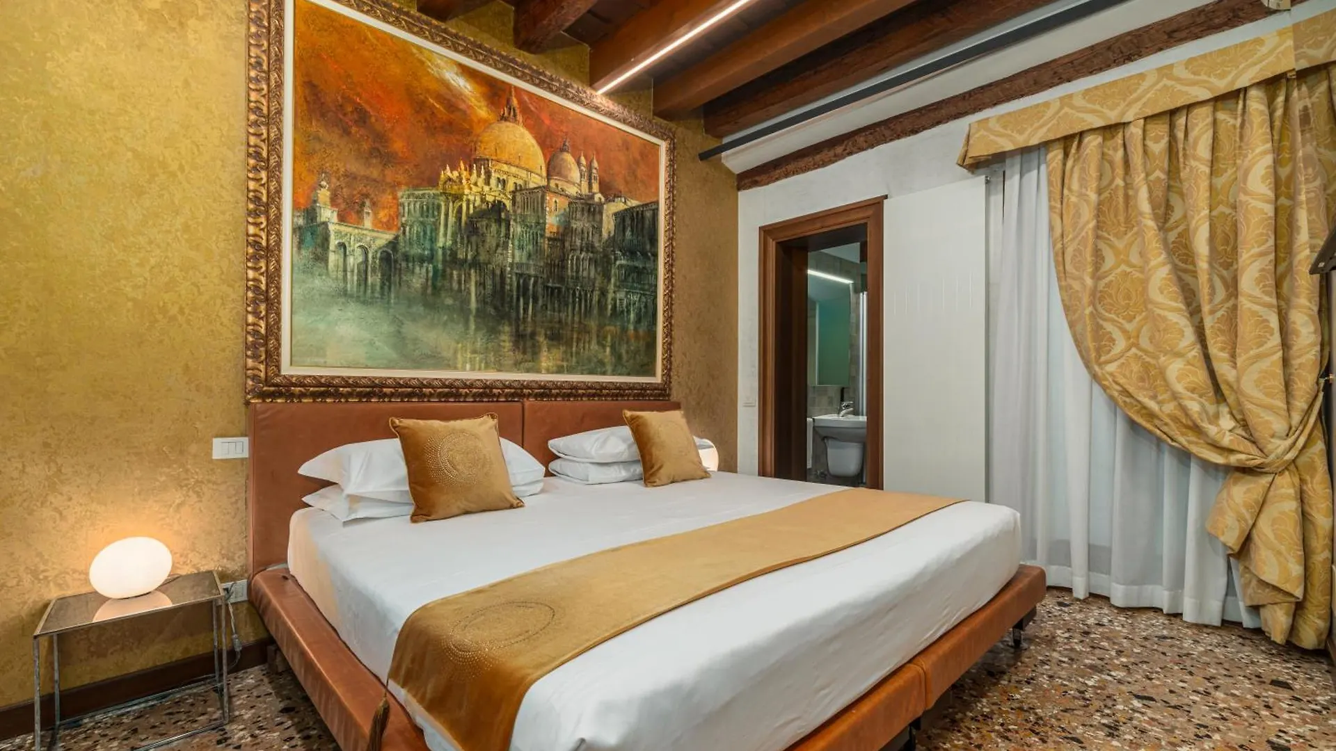 **** Hotel Palazzo Paruta & Wellness Suites Venice Italy